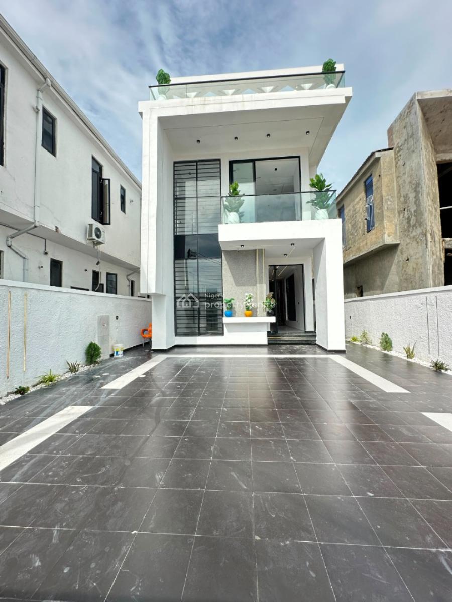 Outstanding Spacious Luxury 5 Bedroom Fully Detached Duplex with a Bq, Ikota, Lekki, Lagos, Detached Duplex for Sale