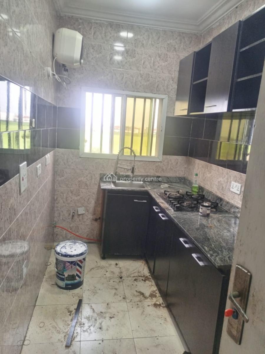 Purposely Built Standard Mini Flat, Chevron Drive, Lekki Expressway, Lekki, Lagos, Mini Flat (room and Parlour) for Rent