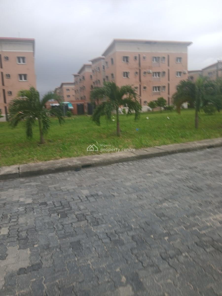 Decent 2 Bedrooms Flat Upstairs on 2nd Floor, Fashola Estate Ebute Ibeshe Road, Ibeshe, Ikorodu, Lagos, House for Sale