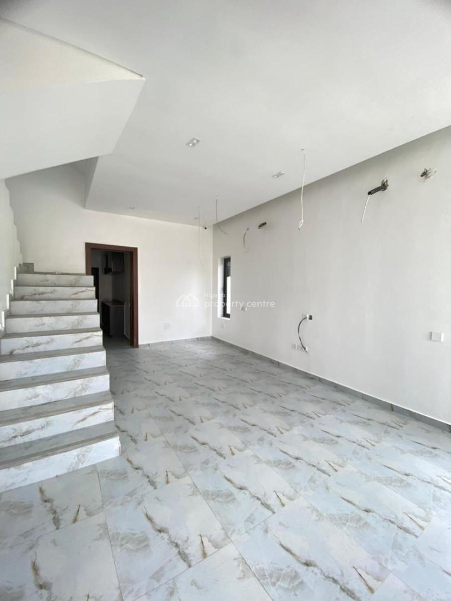 4-bedroom All En-suite Semi Detached + Bq, Lekki Phase 1, Lekki, Lagos, Semi-detached Duplex for Sale