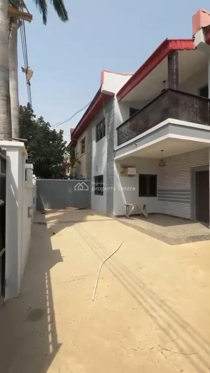 4-bedroom Semi-detached Duplex with 2 Room Bq in Kado, Kado, Abuja, Semi-detached Duplex for Sale