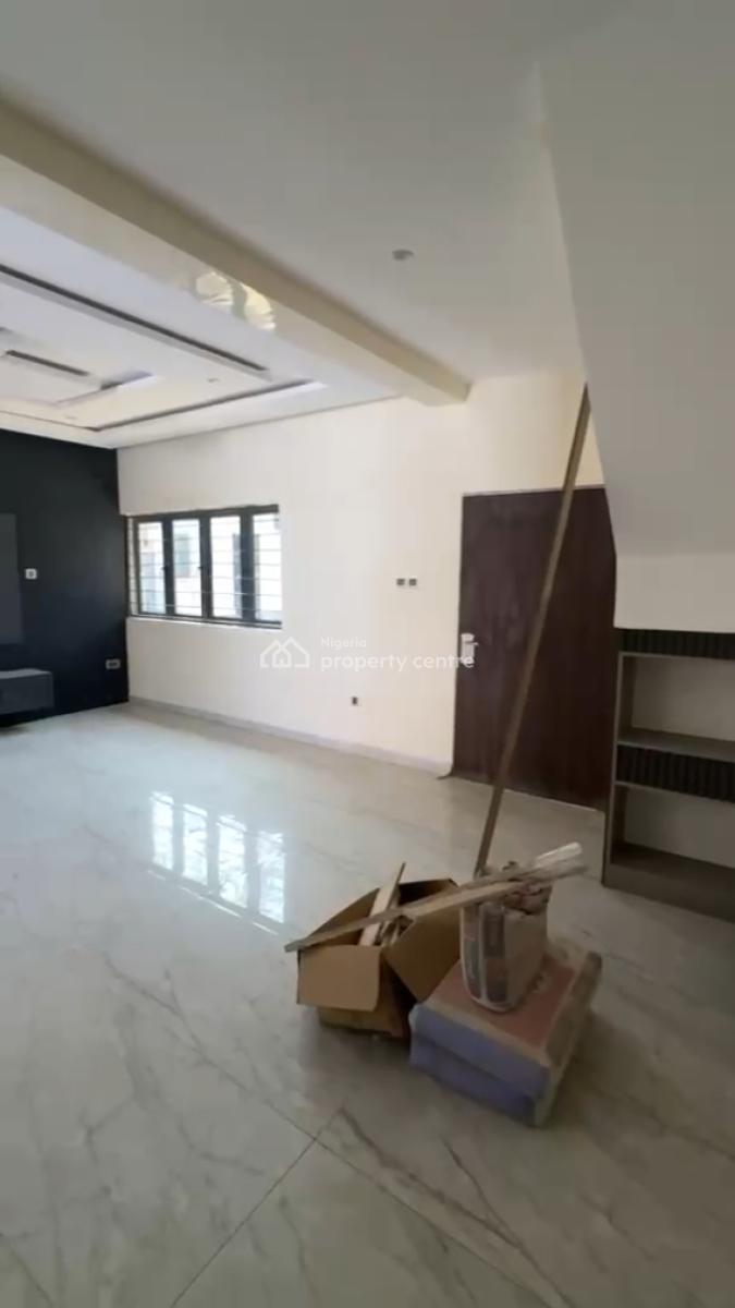 4-bedroom Semi-detached Duplex with 2 Room Bq in Kado, Kado, Abuja, Semi-detached Duplex for Sale