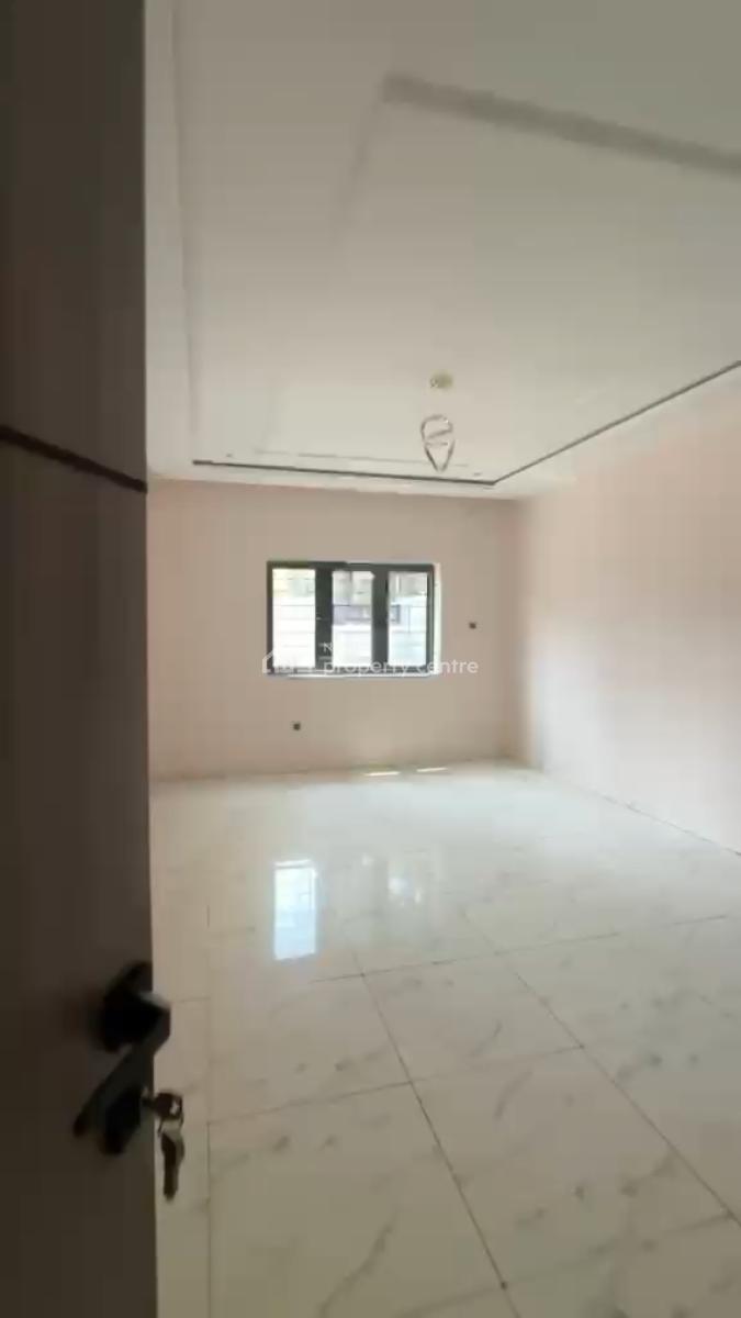 4-bedroom Semi-detached Duplex with 2 Room Bq in Kado, Kado, Abuja, Semi-detached Duplex for Sale
