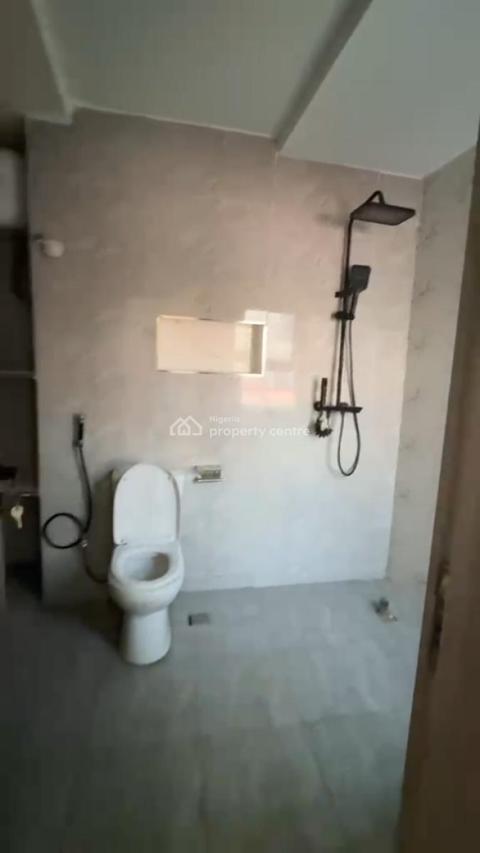 4-bedroom Semi-detached Duplex with 2 Room Bq in Kado, Kado, Abuja, Semi-detached Duplex for Sale