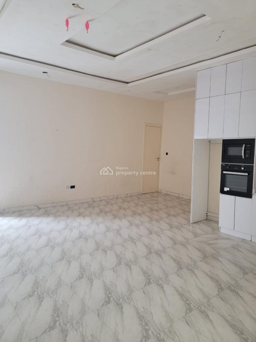 Clean Self Service 2bedroom Apartment (upstairs), Chevron Lekki, Lekki, Lagos, Flat / Apartment for Rent