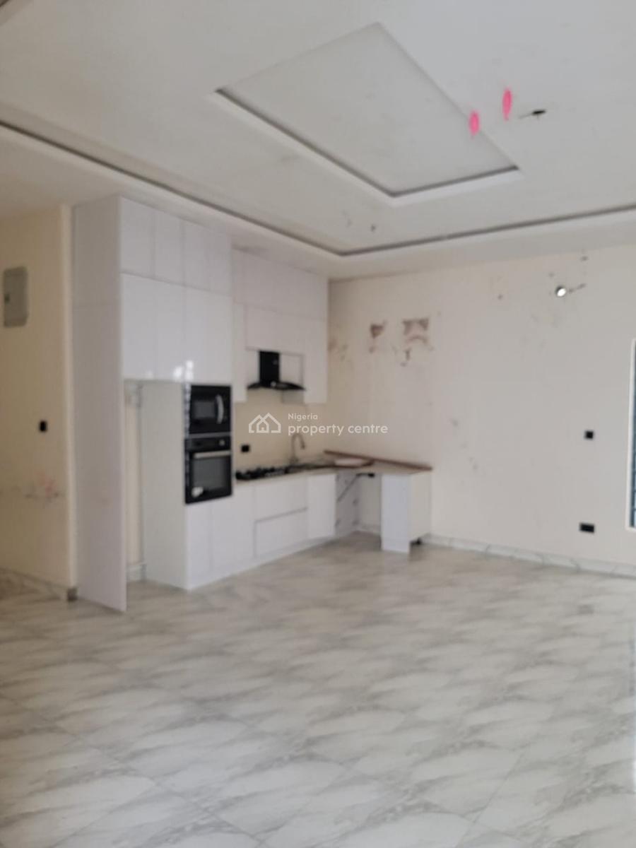 Clean Self Service 2bedroom Apartment (upstairs), Chevron Lekki, Lekki, Lagos, Flat / Apartment for Rent