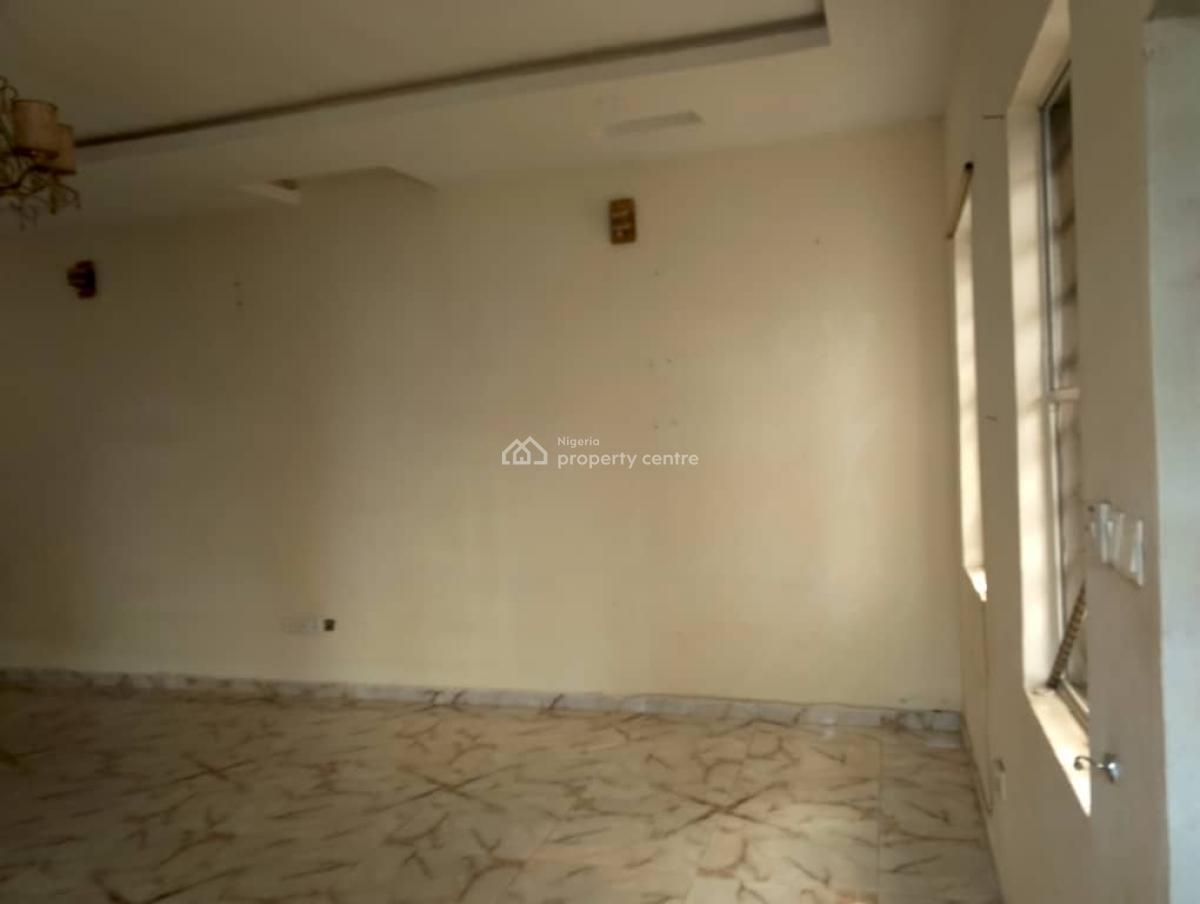 Room Self-contained in a Shared Apartment, in Chevyview Estate, By Chevron, Lekki, Lagos, Self Contain (single Rooms) for Rent