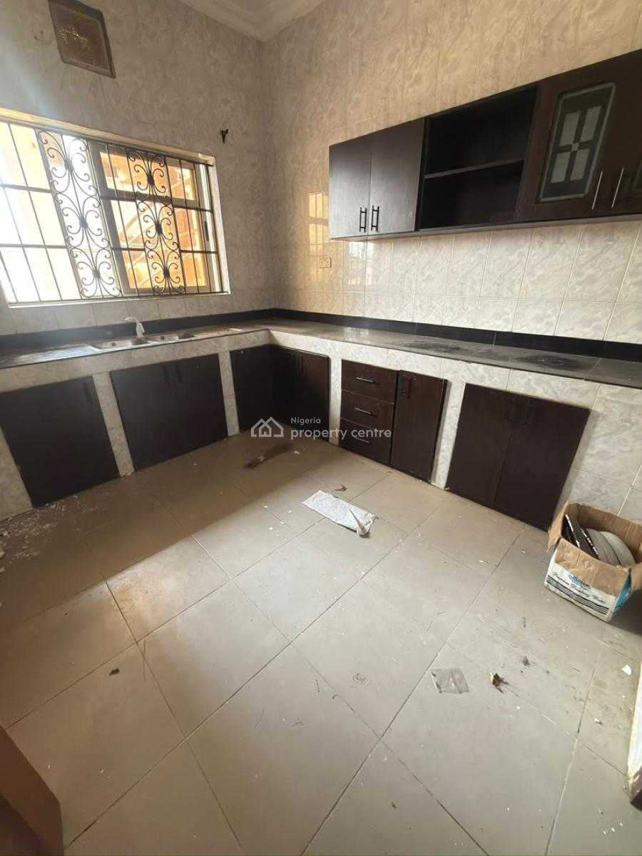 Spacious 2 Bedroom Apartment, Ikate, Lekki, Lagos, Flat / Apartment for Rent