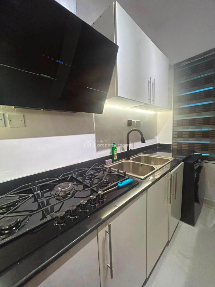 Luxury One Bedroom Situated at Ikeja, Alausa Heights, Alausa, Ikeja, Lagos, Mini Flat (room and Parlour) Short Let