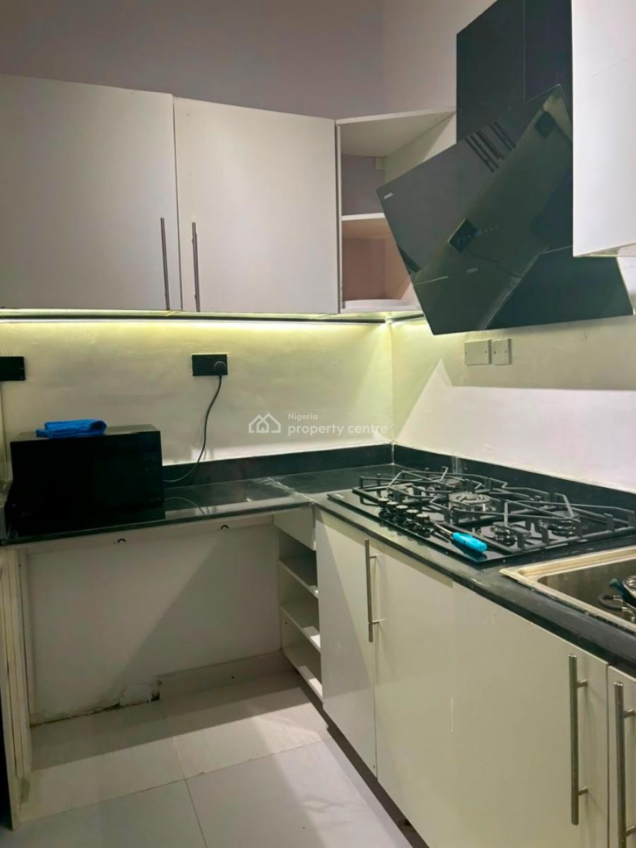 Luxury One Bedroom Situated at Ikeja, Alausa Heights, Alausa, Ikeja, Lagos, Mini Flat (room and Parlour) Short Let