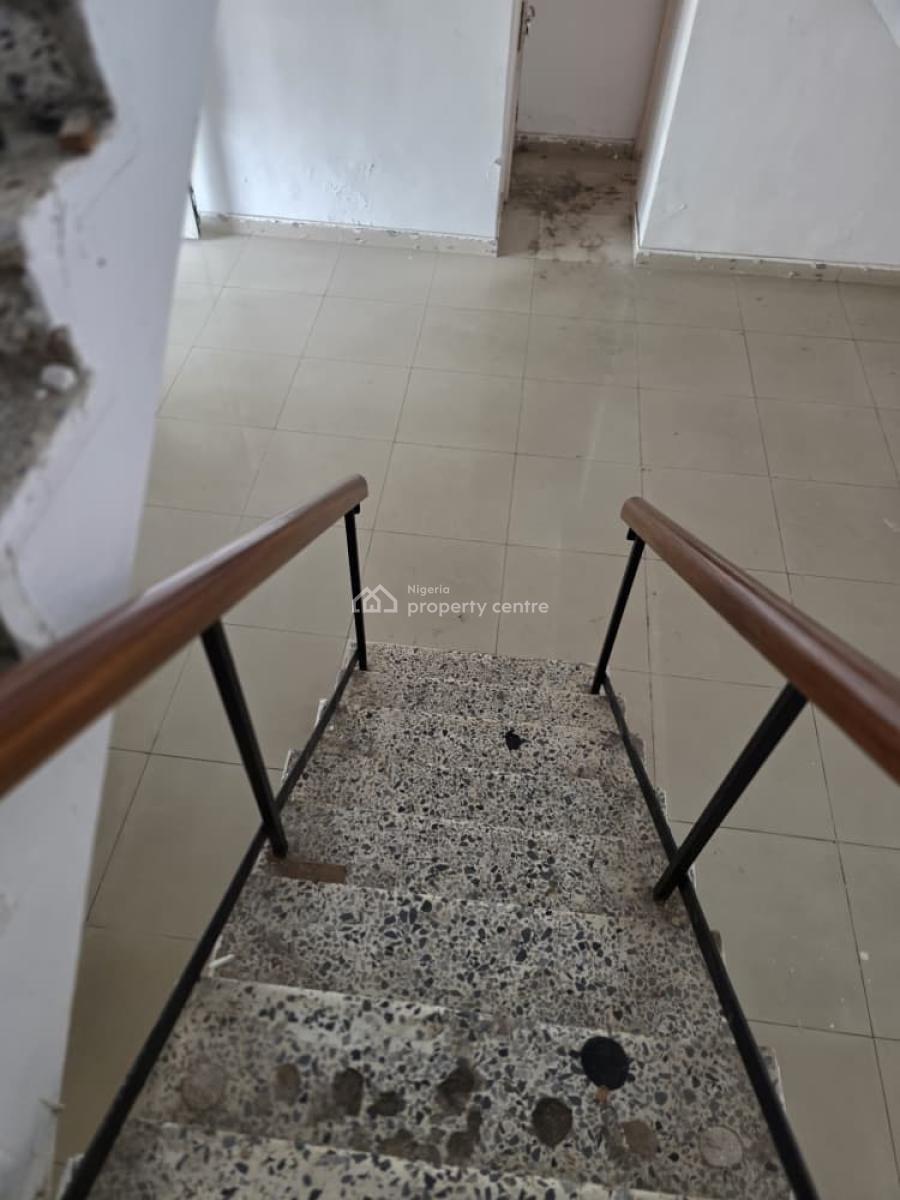 6 Bedroom Commercial Property in Prefect Location, Victoria Island (vi), Lagos, Commercial Property for Rent