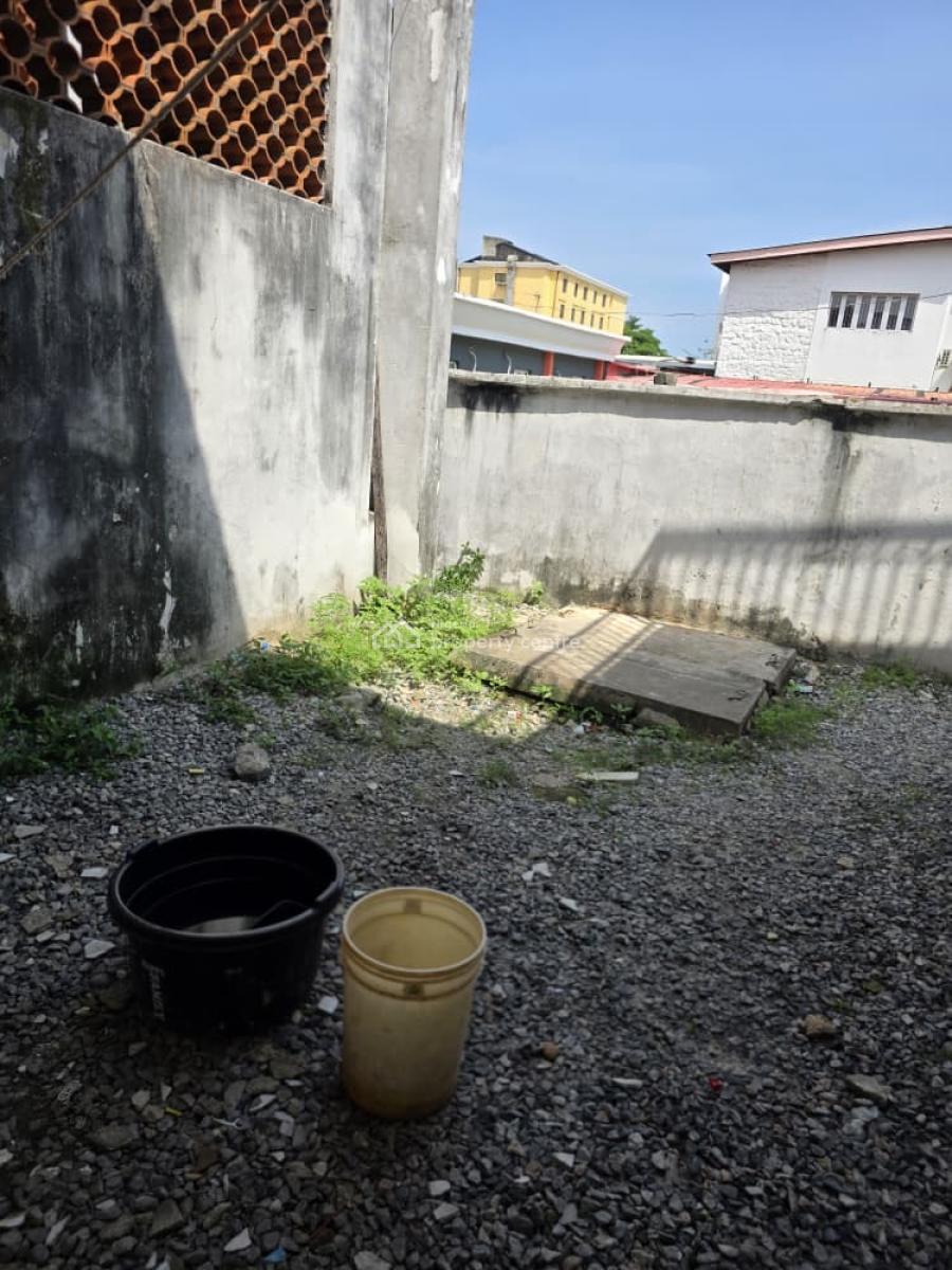 6 Bedroom Commercial Property in Prefect Location, Victoria Island (vi), Lagos, Commercial Property for Rent