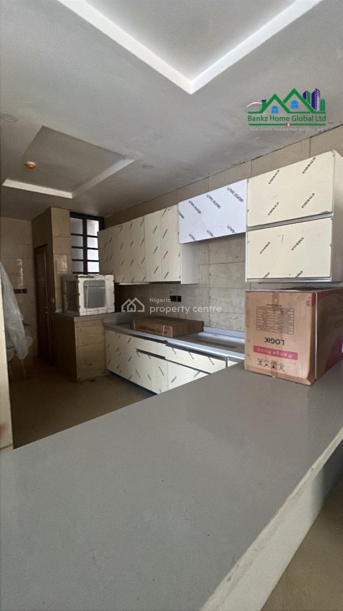 Spacious 3bedroom Apartment with a Bq, Victoria Island (vi), Lagos, Flat / Apartment for Sale