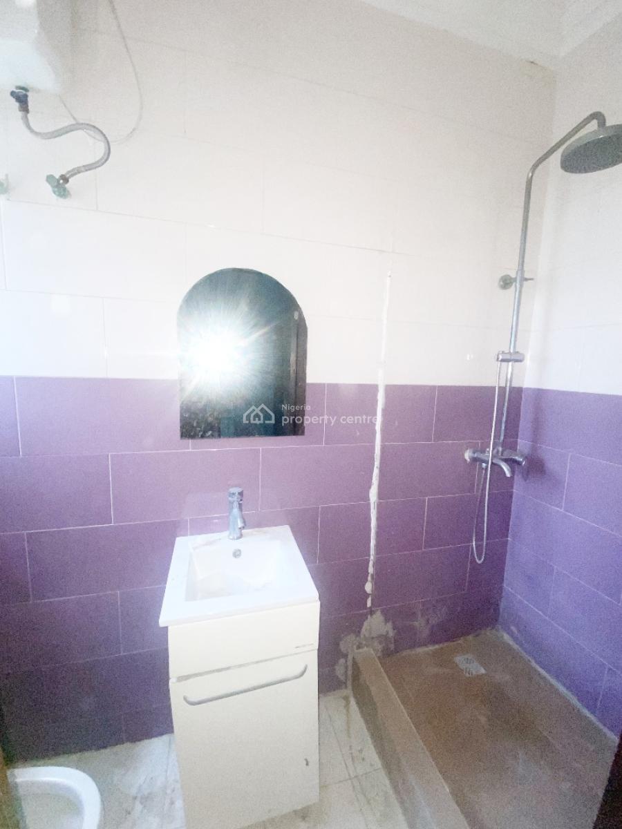 Luxury 5 Bedroom Terrace Duplex with Bq, Gra Phase 1, Magodo, Lagos, Terraced Duplex for Rent