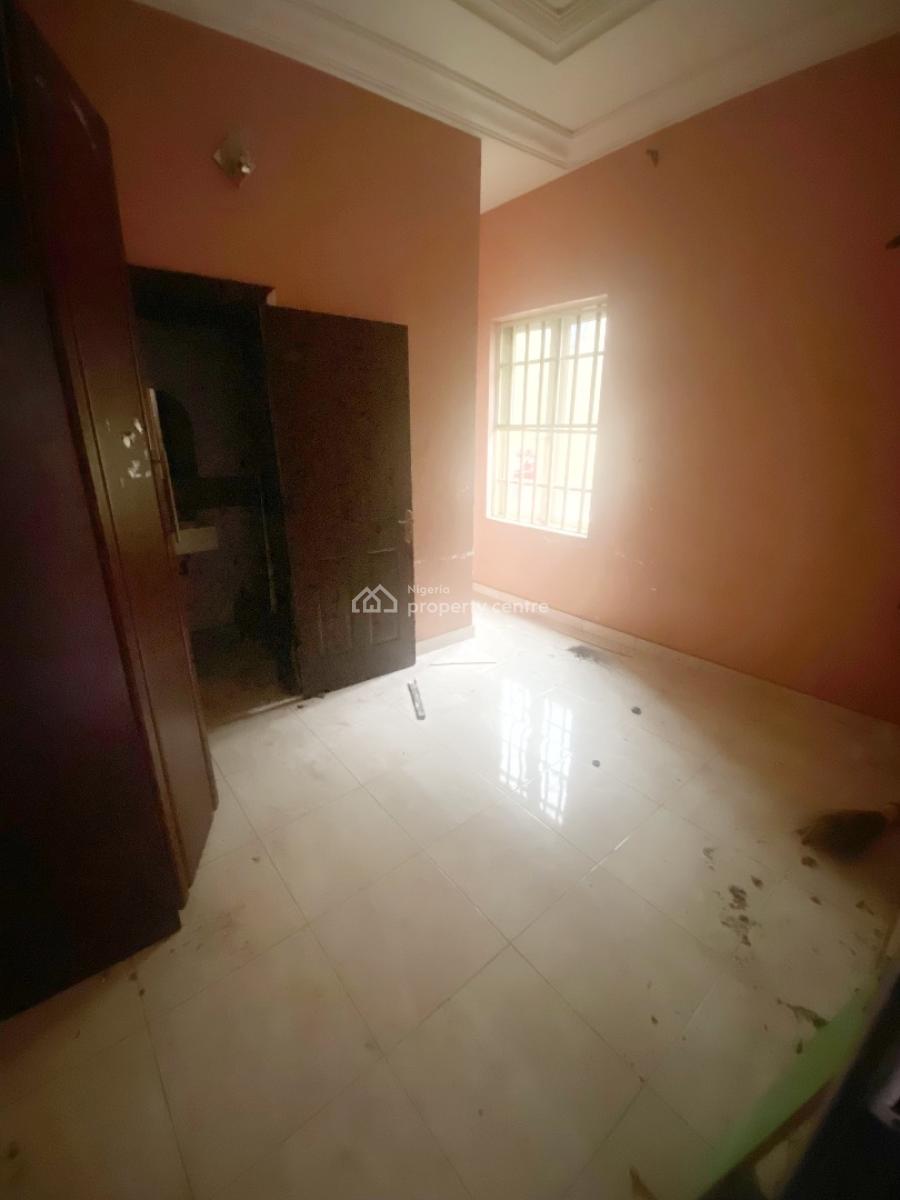 Luxury 5 Bedroom Terrace Duplex with Bq, Gra Phase 1, Magodo, Lagos, Terraced Duplex for Rent