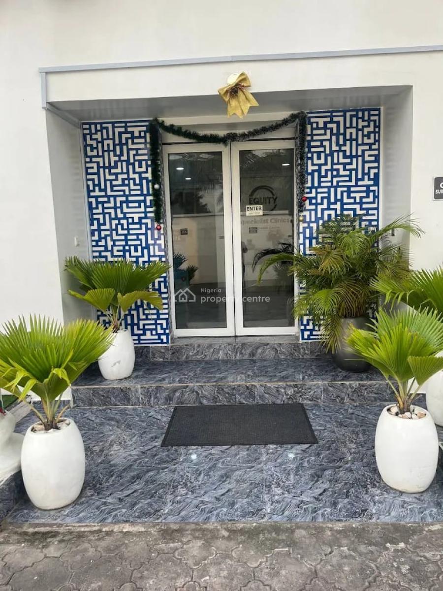 Luxury 10 Bedroom Mansion with Pool & 2 Bqs on 1,020sqm, Lekki Phase 1, Lekki, Lagos, House for Sale
