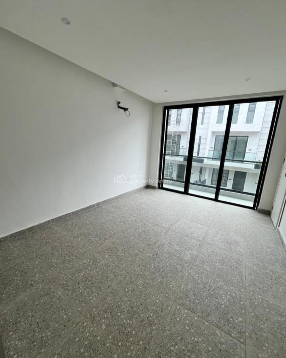 4 Bedroom Terrace + Bq, Ikate, Lekki, Lagos, Block of Flats for Sale