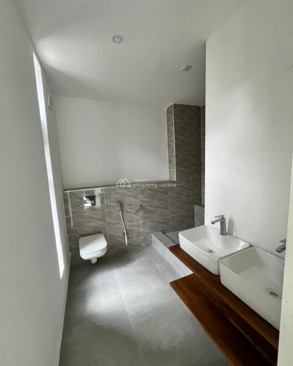 4 Bedroom Terrace + Bq, Ikate, Lekki, Lagos, Block of Flats for Sale