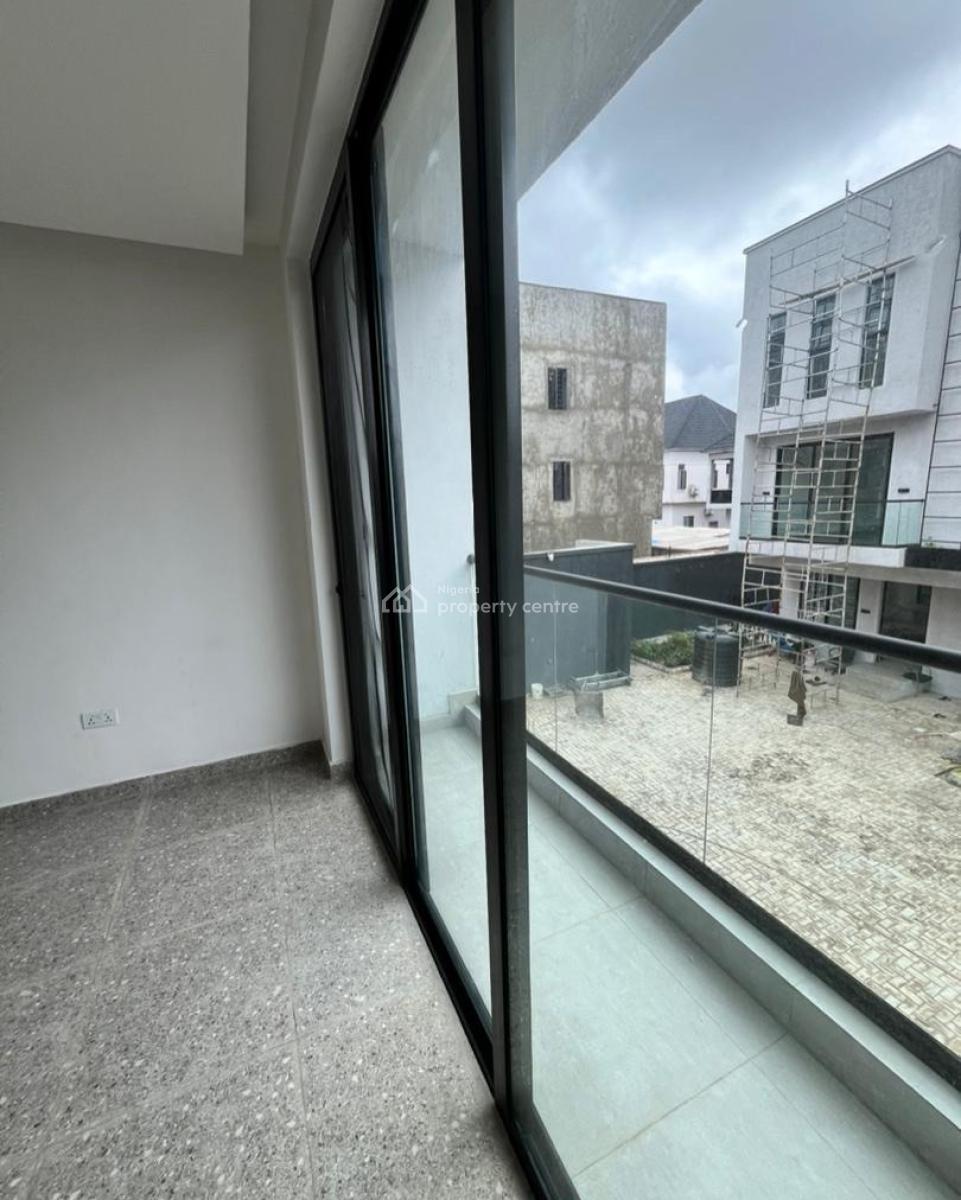 4 Bedroom Terrace + Bq, Ikate, Lekki, Lagos, Block of Flats for Sale