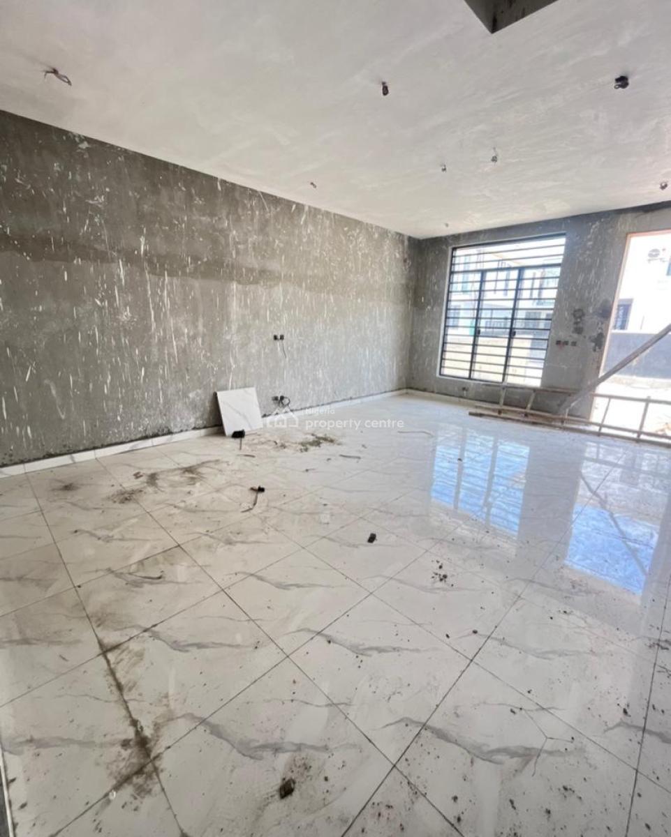 4 Bedroom Terrace, Ikota, Lekki, Lagos, Flat / Apartment for Sale