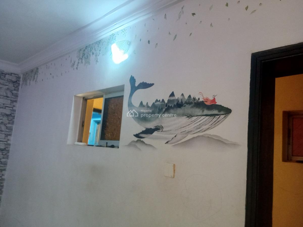 Big Spaceous 3 Bedroom Flat En Suite, Adeyeri Estate Off College Road, Ogba, Ikeja, Lagos, Flat / Apartment for Rent