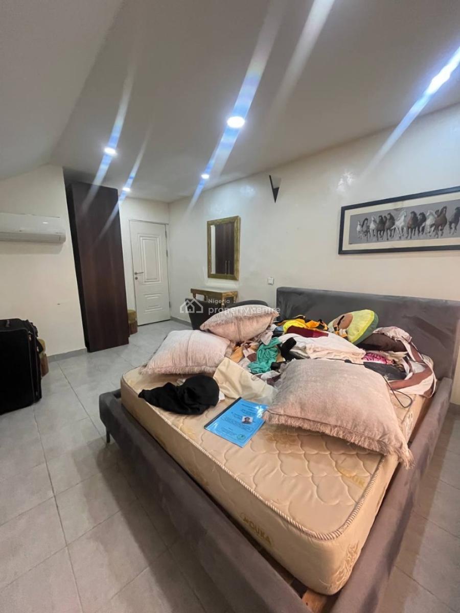 2 Bedroom Penthouse with Spacious Living Room, Osapa, Lekki, Lagos, House for Rent