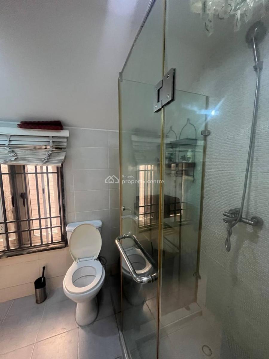 2 Bedroom Penthouse with Spacious Living Room, Osapa, Lekki, Lagos, House for Rent