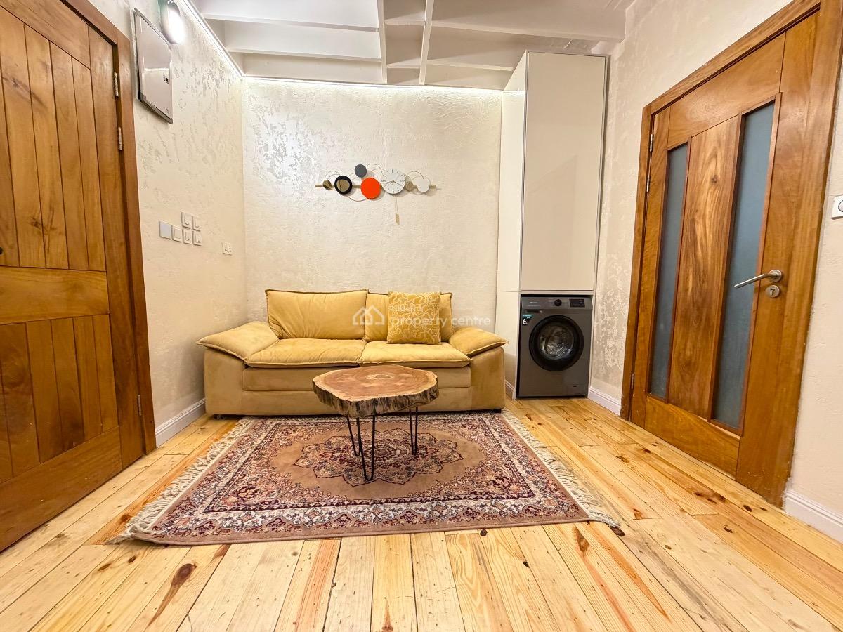 Cozy One Bedroom Loft, Phase 1, Lekki, Lagos, Flat / Apartment Short Let