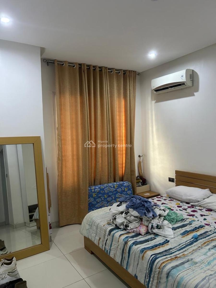 Well Maintained 4 Bedrooms Terrace Duplex, Ologolo, Lekki, Lagos, Terraced Duplex for Rent