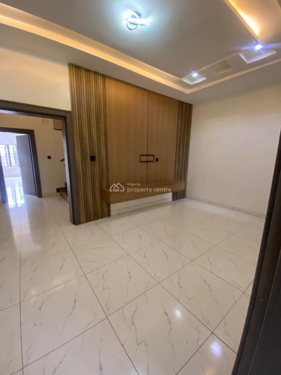 4 Bedroom Terrace with Bq, Jahi, Abuja, Terraced Duplex for Rent