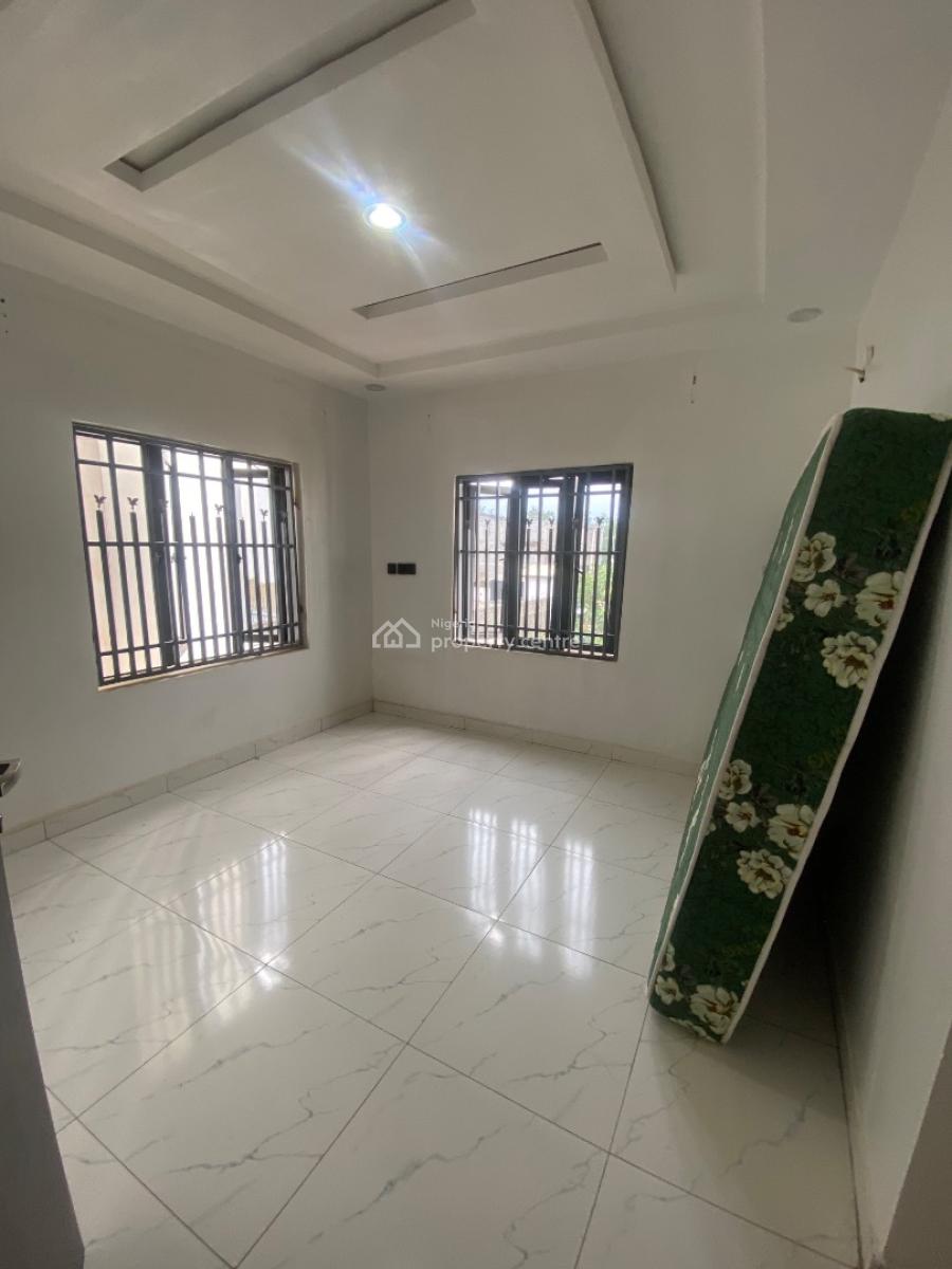 4 Bedroom Terrace with Bq, Jahi, Abuja, Terraced Duplex for Rent
