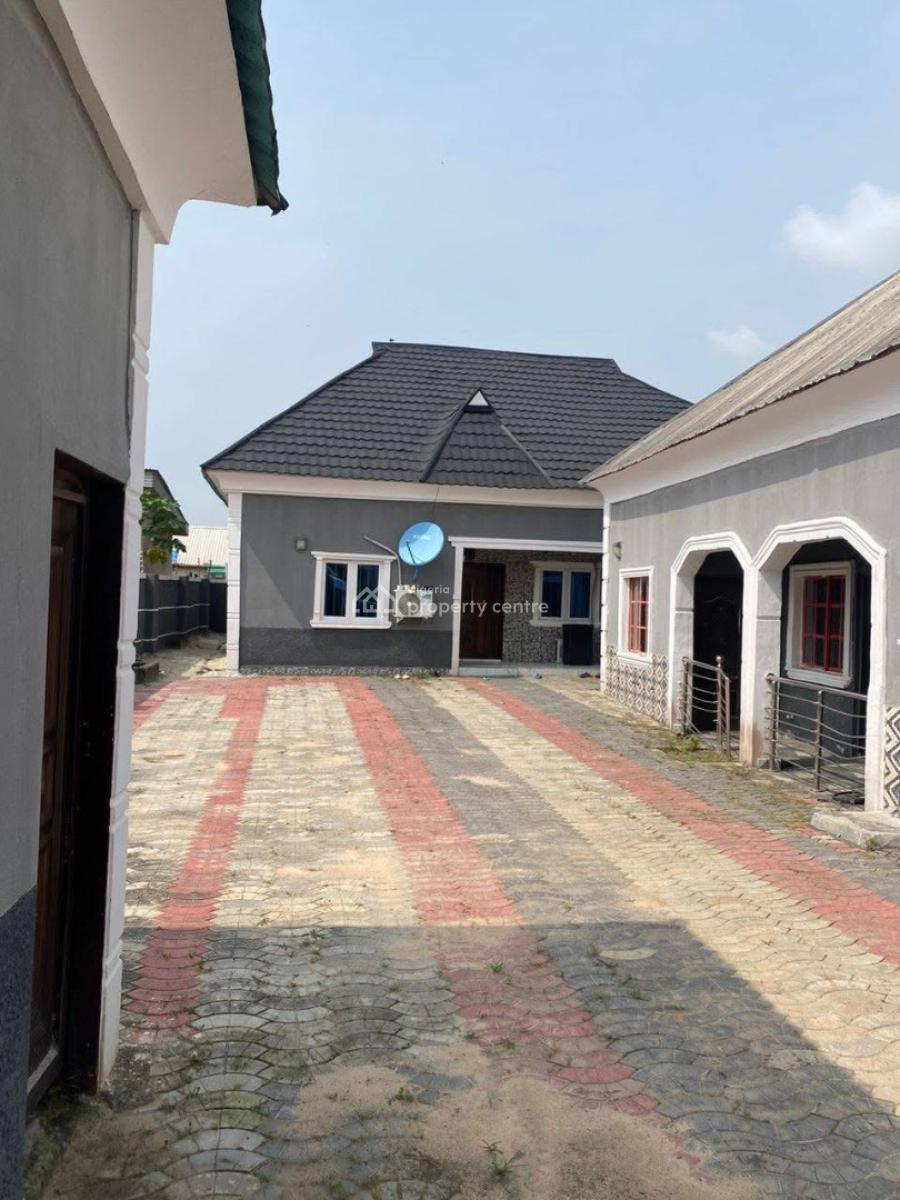 a Luxury 2 Bedroom and 4 Bedroom Bungalow, Igbopa Road, Oreta, Igbogbo, Ikorodu, Lagos, House for Sale