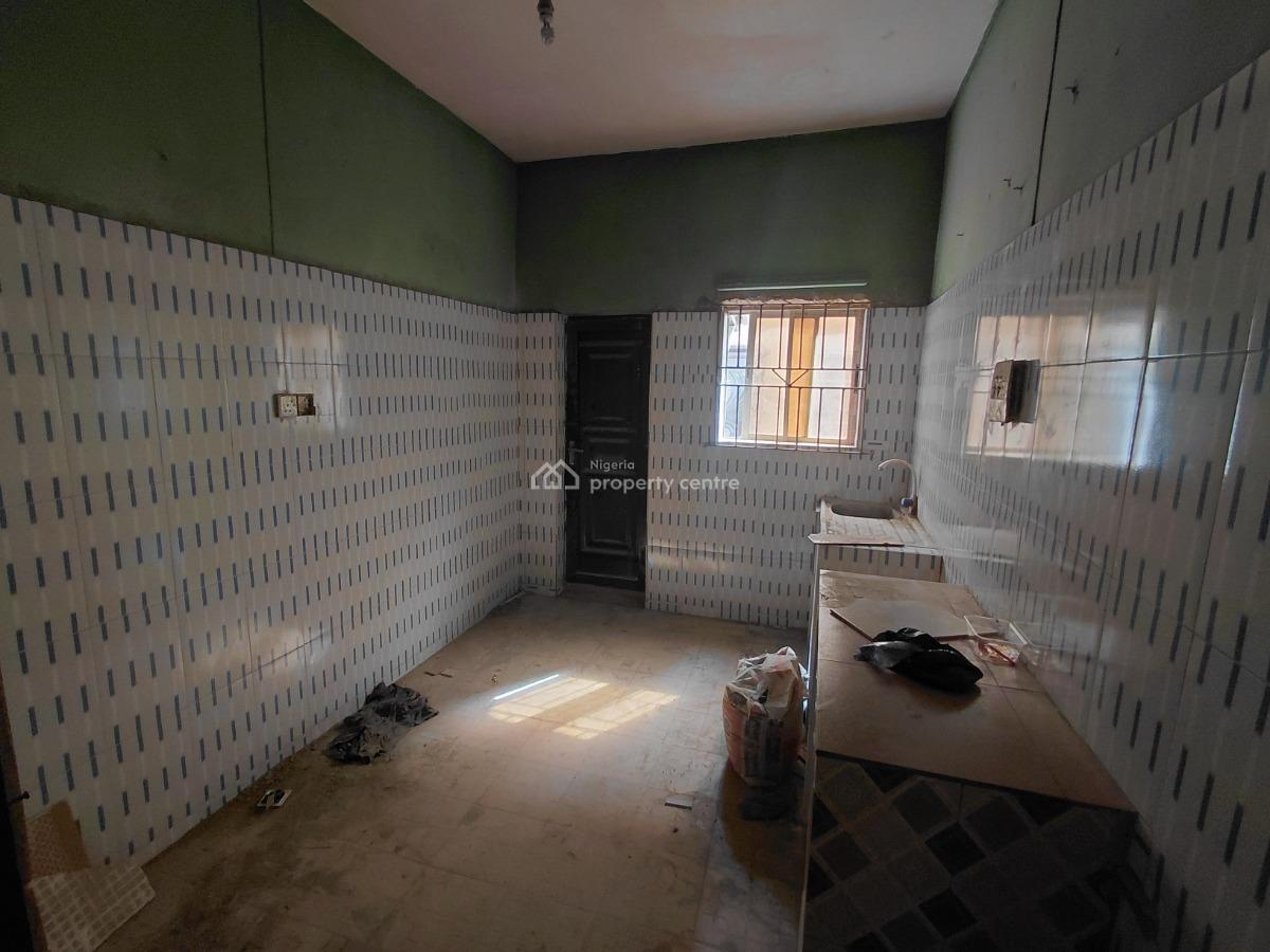Decent and Spacious 2 Bedroom, Iyase Street, Kosofe, Lagos, Flat / Apartment for Rent