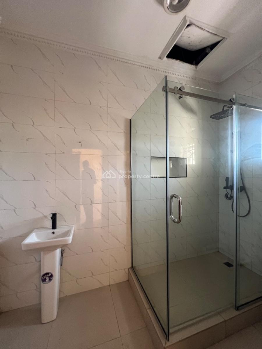 3 Bedroom Apartment, Off Admiralty Way, Lekki Phase 1, Lekki, Lagos, Flat / Apartment for Rent