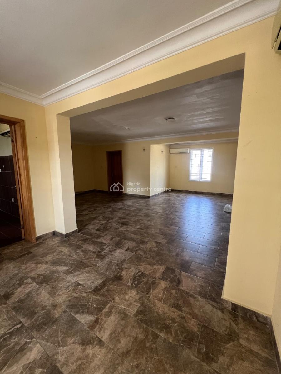 Luxury 3 Bedroom Apartment with Bq, Off Admiralty Way, Lekki Phase 1, Lekki, Lagos, Flat / Apartment for Rent