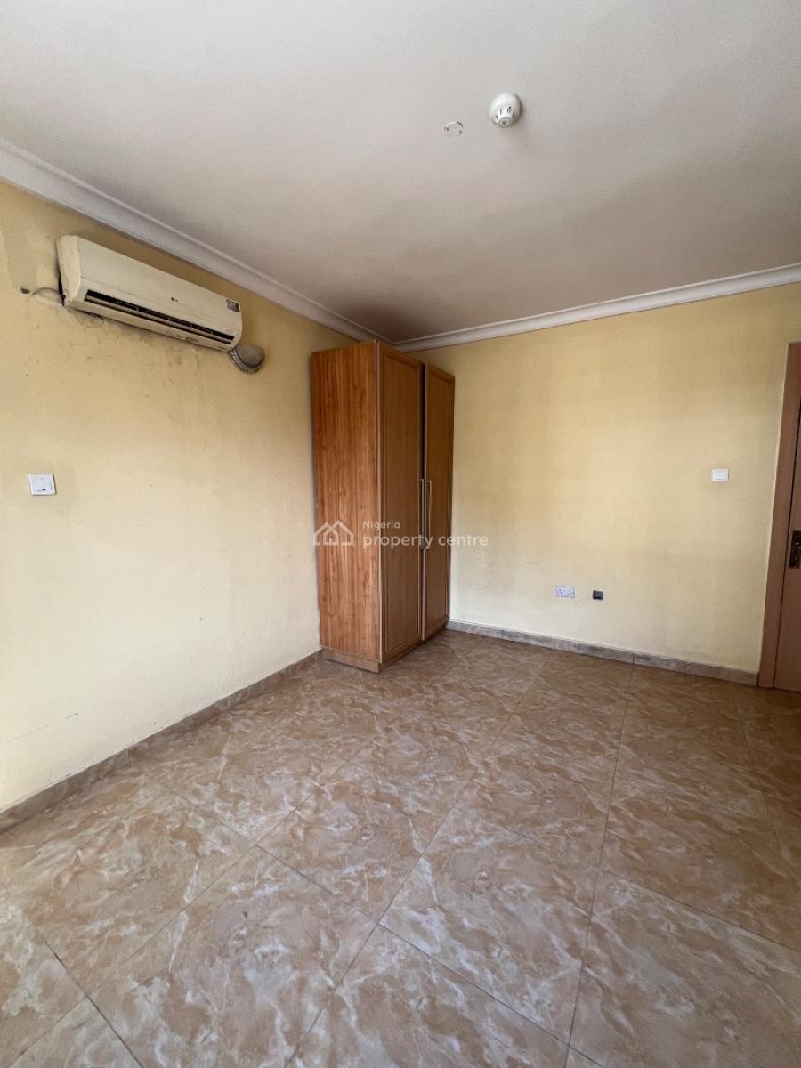 Luxury 3 Bedroom Apartment with Bq, Off Admiralty Way, Lekki Phase 1, Lekki, Lagos, Flat / Apartment for Rent