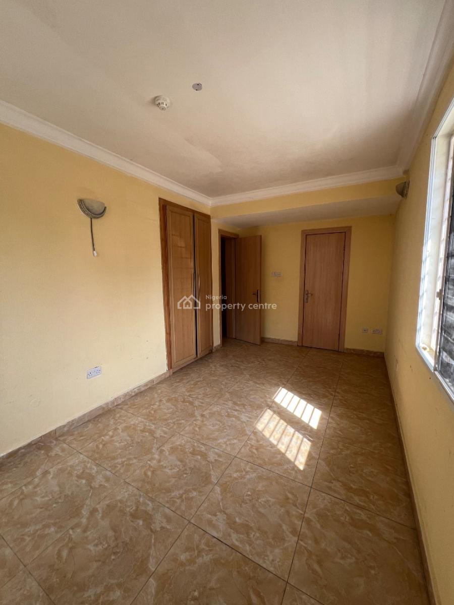 Luxury 3 Bedroom Apartment with Bq, Off Admiralty Way, Lekki Phase 1, Lekki, Lagos, Flat / Apartment for Rent