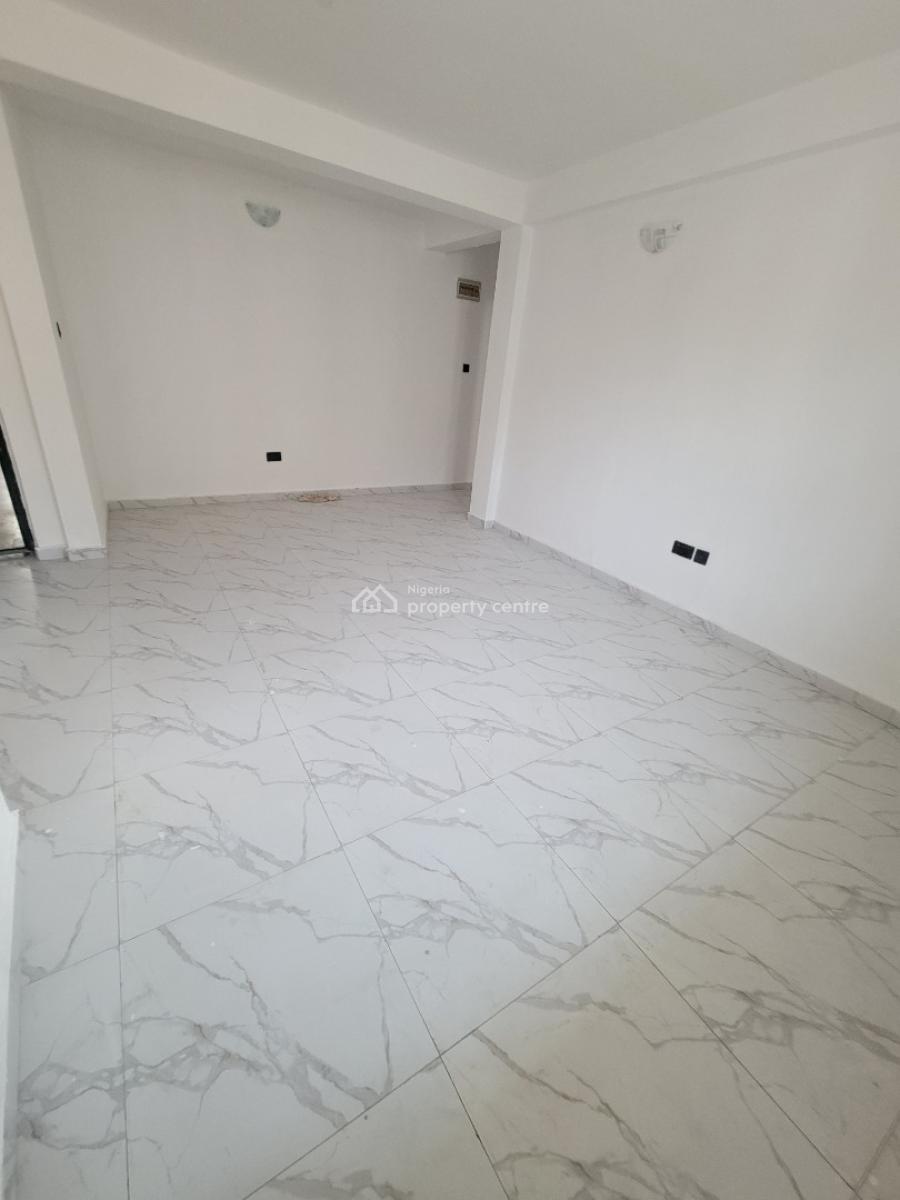 Spacious and Sharp 2 Bedroom Apartment (upstairs), Orchid Road,  Lekki, Lekki, Lagos, Flat / Apartment for Rent