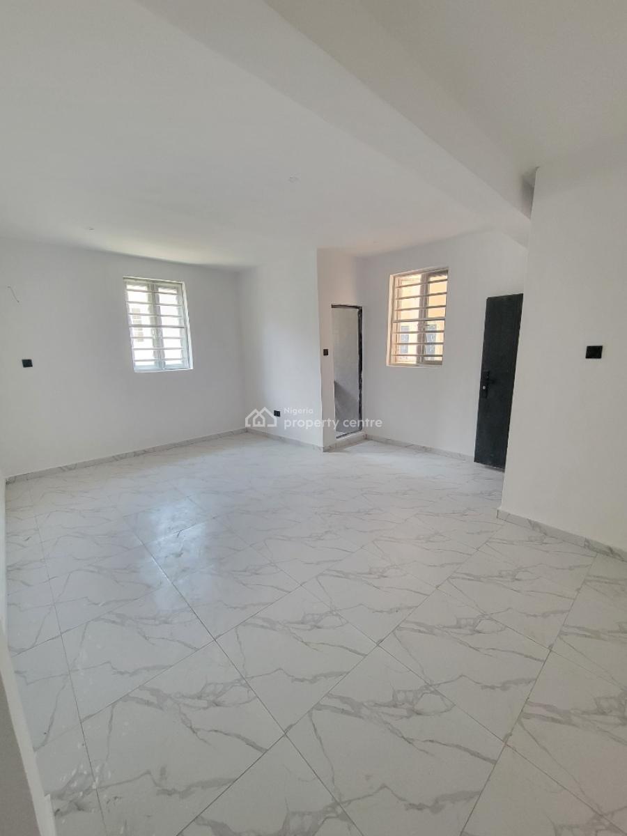 Spacious and Sharp 2 Bedroom Apartment (upstairs), Orchid Road,  Lekki, Lekki, Lagos, Flat / Apartment for Rent