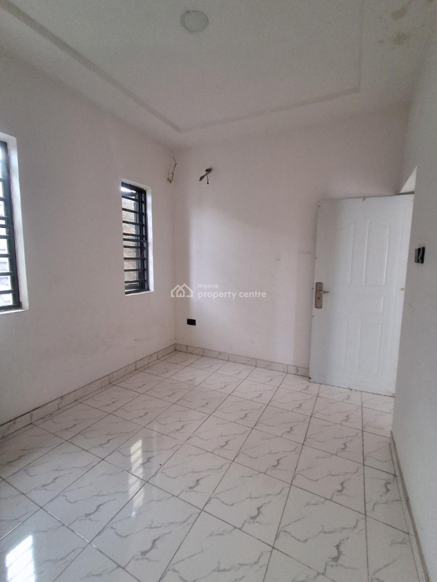 Mini Flat Upstairs, Badore, Ajah, Lagos, Mini Flat (room and Parlour) for Rent
