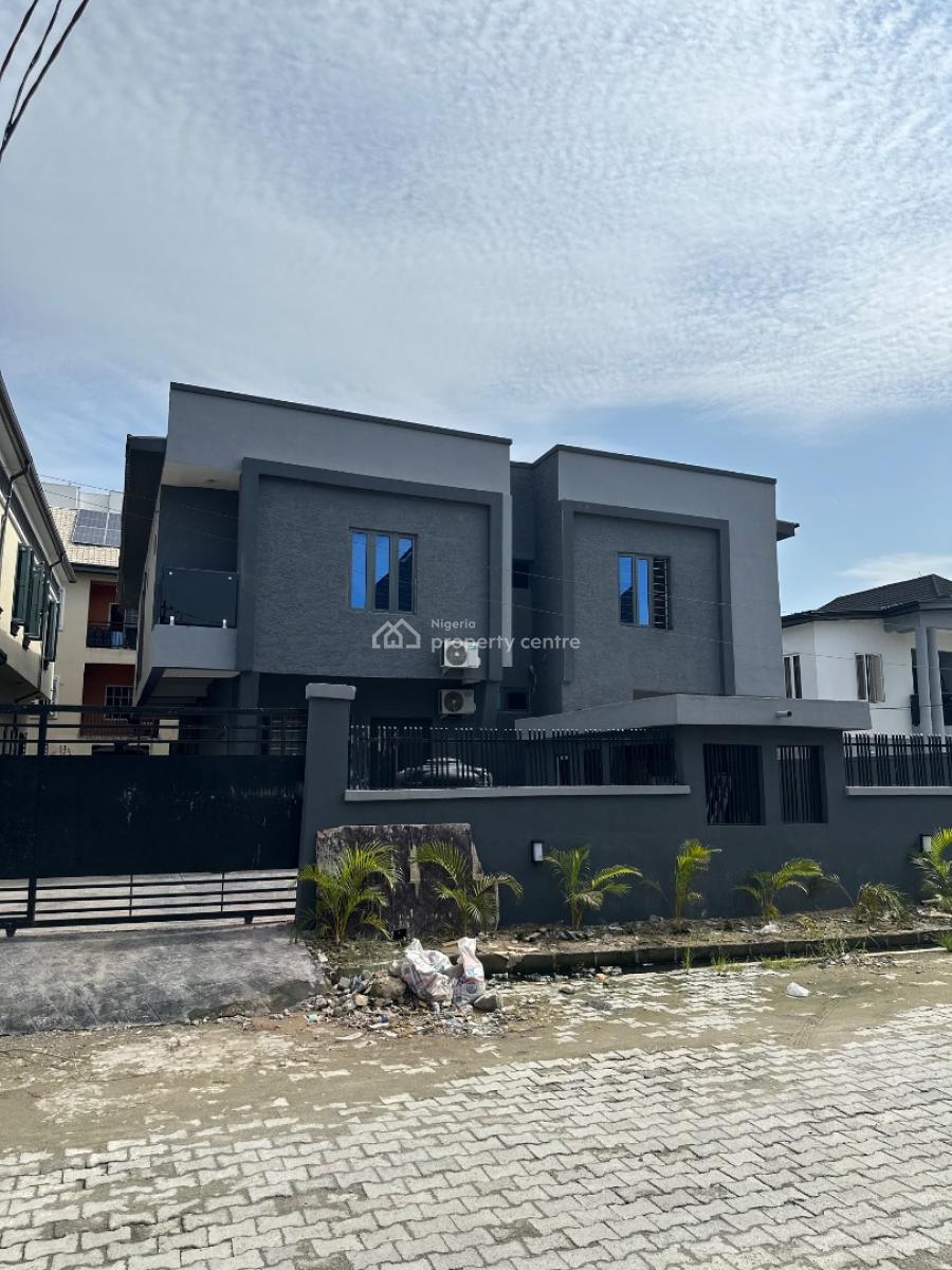 Miniflat / One Bed Apartment, Lekki Conservation Center, Lekki, Lagos, Mini Flat (room and Parlour) for Rent
