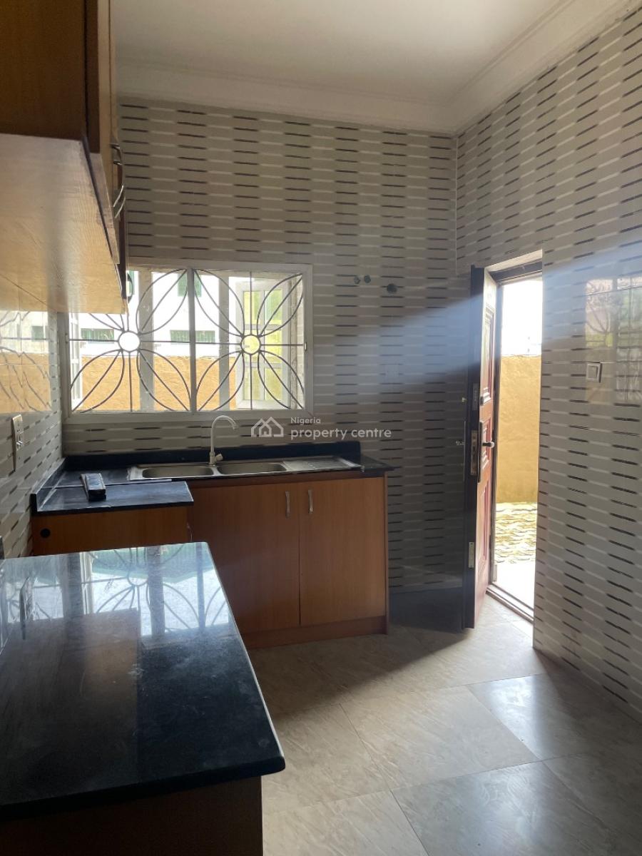 3 Bedroom Apartment, Shagotedo, Ajah, Lagos, Flat / Apartment for Rent