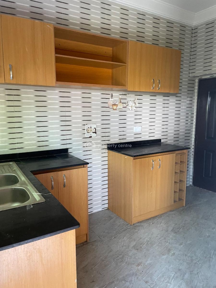3 Bedroom Apartment, Shagotedo, Ajah, Lagos, Flat / Apartment for Rent