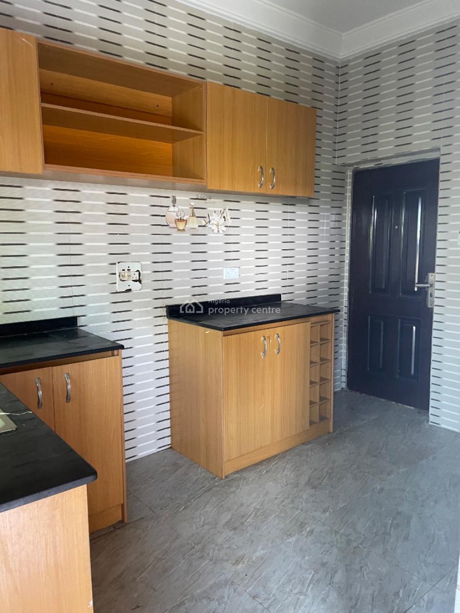 3 Bedroom Apartment, Shagotedo, Ajah, Lagos, Flat / Apartment for Rent