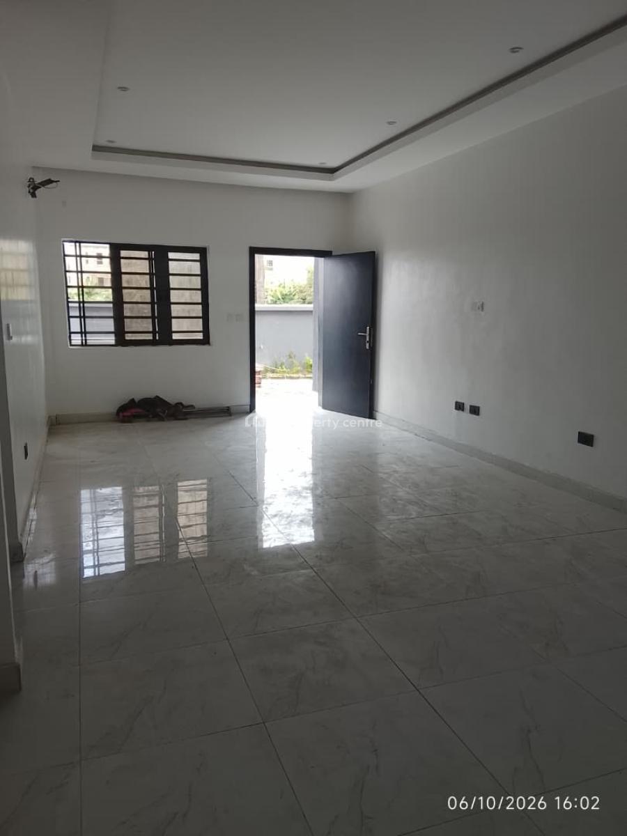 Very Spacious  2 Bedroom Apartment, Close to The Express  & All Rooms, Abraham Adesanya, Lekki, Lagos, Flat / Apartment for Rent