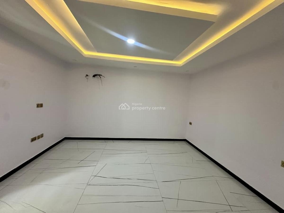 Well-finished 4-bedroom Semi-detached Duplex in a Secure Estate, Royal Gardens, Ajah, Lagos, Semi-detached Duplex for Rent