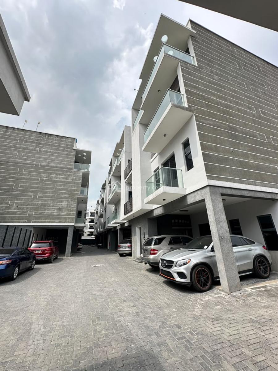 Well Furnished 1 Bedroom Apartment, Lekki Phase 1, Lekki, Lagos, Flat / Apartment for Sale