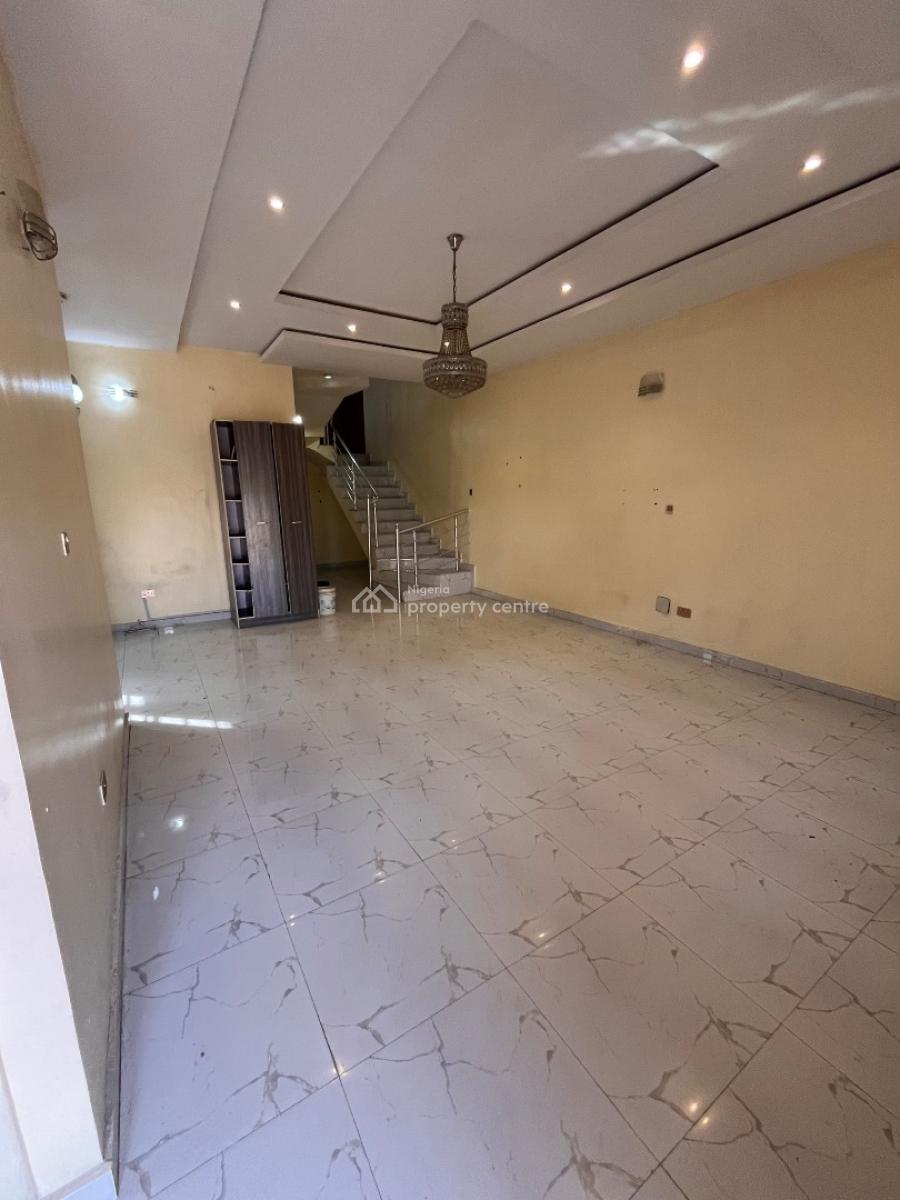 4bedroom Semi Detached Duplex, Thomas Estate, Ajah, Lagos, Semi-detached Duplex for Rent