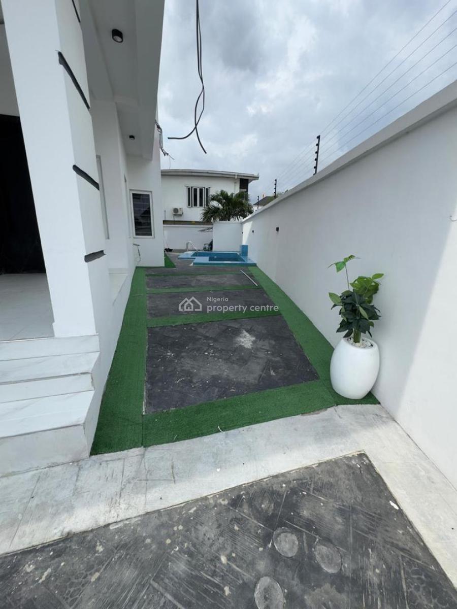 Brand New Self Serviced 5 Bedroom Fully Detached with Bq and Swimming, Chevron, Lekki, Lagos, Detached Duplex for Rent
