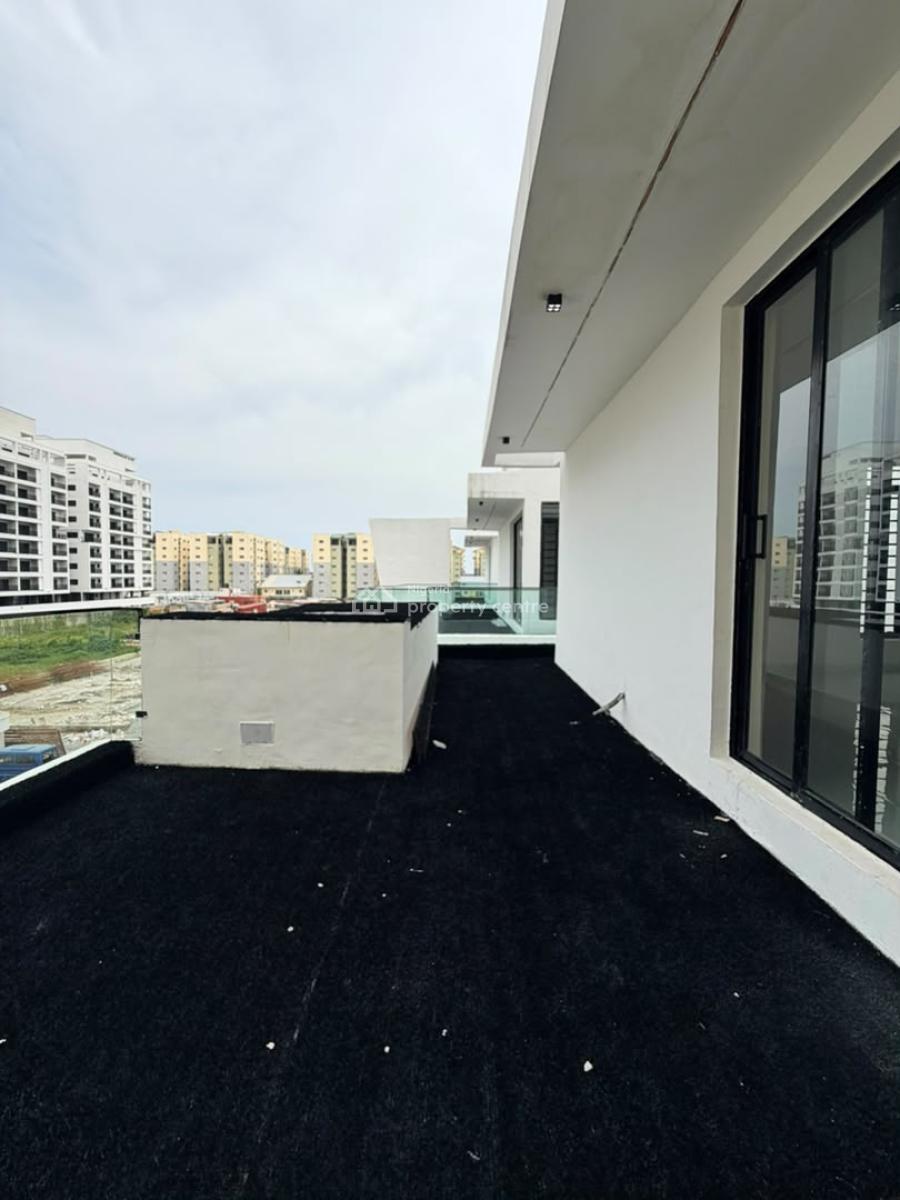 Outstanding Spacious 5 Bedroom Duplex, Lekki Phase 1, Lekki, Lagos, Detached Duplex for Sale